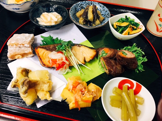 山口マタニティクリニックの食事例（和食）