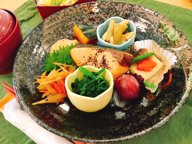山口マタニティクリニックの食事例（和食）